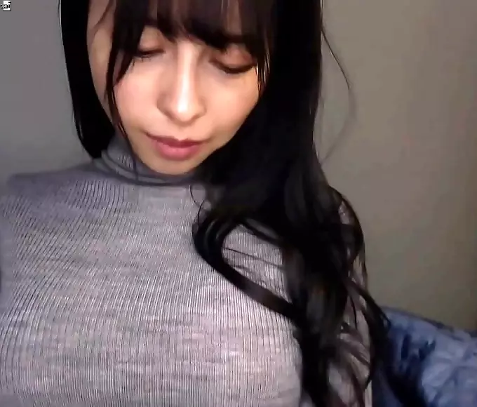 另类 Seductive Japanese Beauty Quenches Thirst for Intense Passion