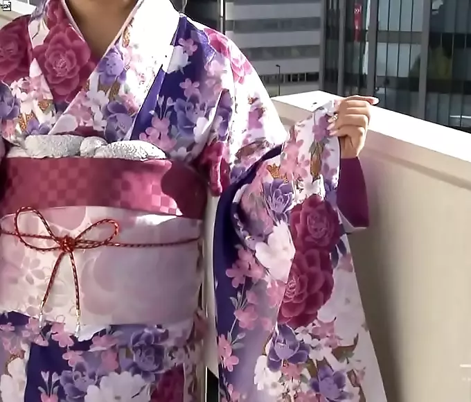 男男 Busty Rina Mayuzumi Unwinds Her Office Stress with