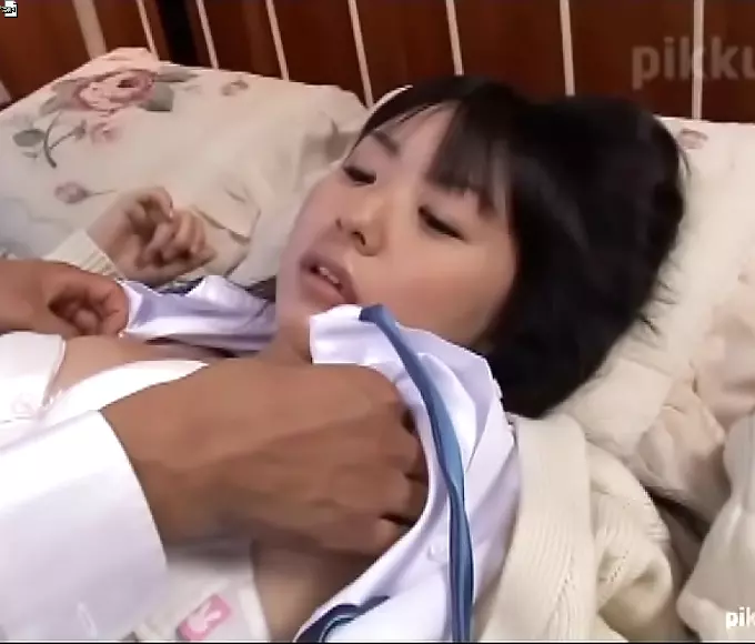 性 Adorable Asian Cutie's Steamy Night of Passionate Pleasure