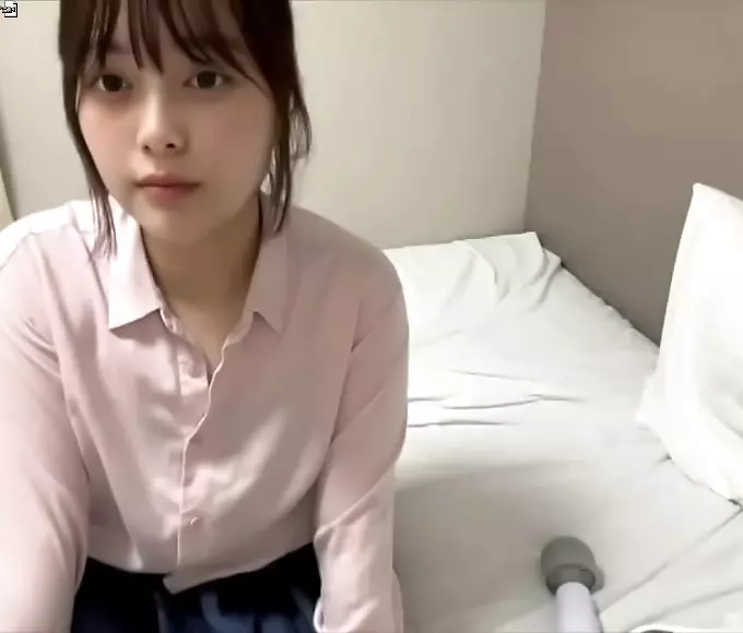 娇妻 Adorable Cutie Enjoys Intense Wet Pussy Fucking Action