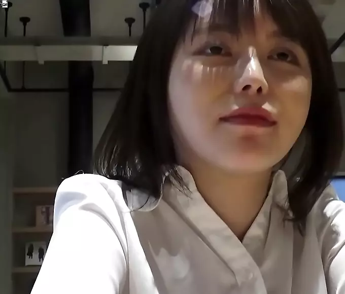 Fit Rin's Steamy Mouth Ride & Deep Throat