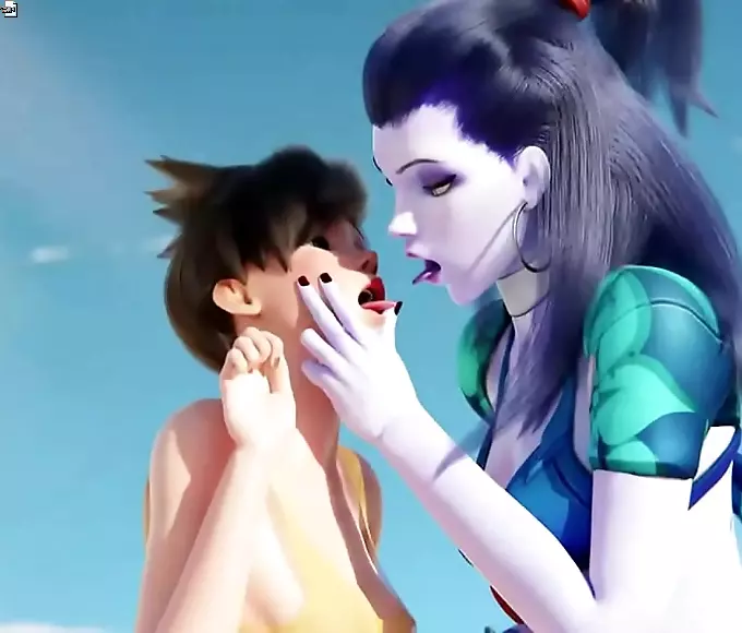 与 Sizzling Asian Temptress Delivers Steamy Blowjob & Intense