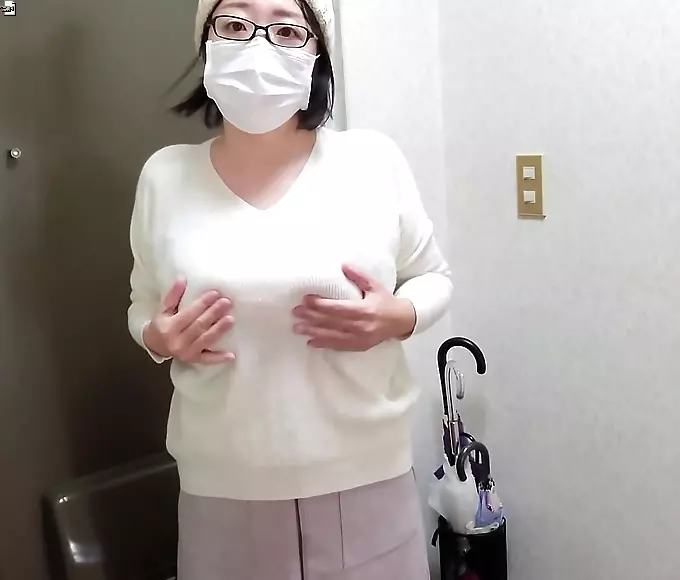 欧洲 Doctor Skillfully Pleasures Hospital Patient's Sexy Pussy for