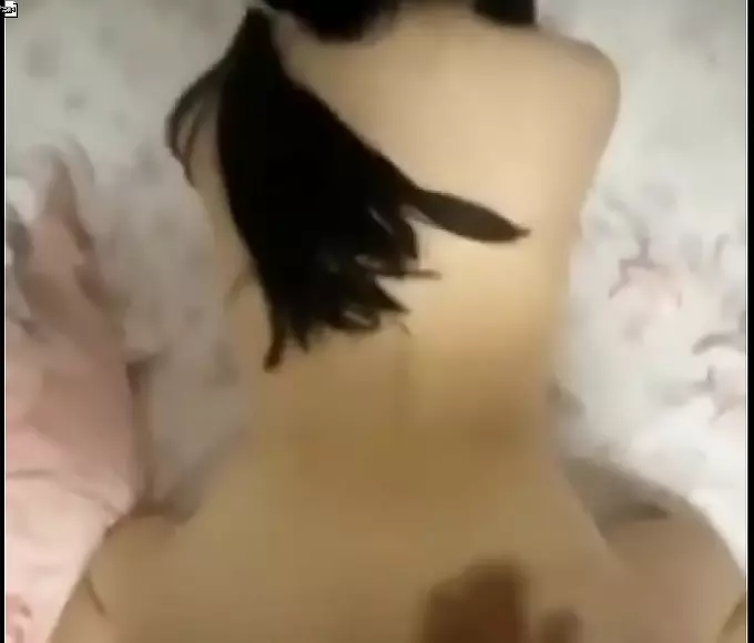 日本 Dark Haired Asian Babe Enjoys Her Ultimate Pleasure