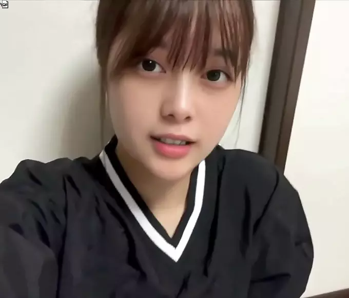 黄色 av片 Sexy Porn Stars Give Intense Blowjob Sessions For