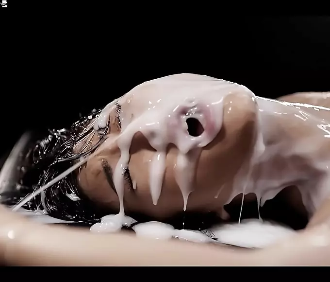 婷婷 Newcomer Shows Off Stunning Body in Explosive AV