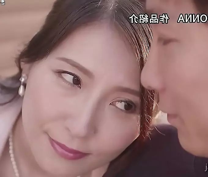 双性 性视频 Sarasa Hara's Heavenly Angel Eyes Deliver Jaw-Dropping POV