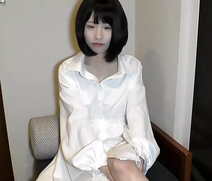 看 Sultry Woman's Explicit Act Sparks Hot Desire Quickly