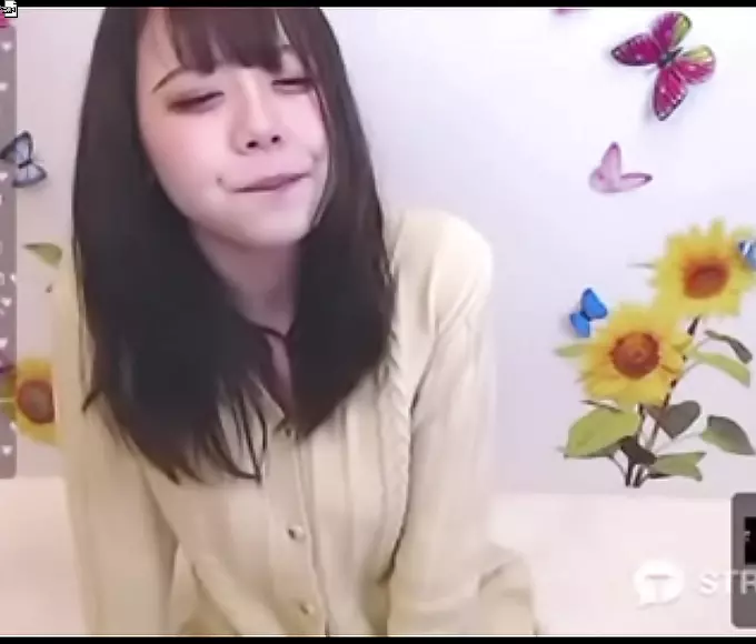 Seductive Japanese Beauty Unveils Intimate Secrets in Private
