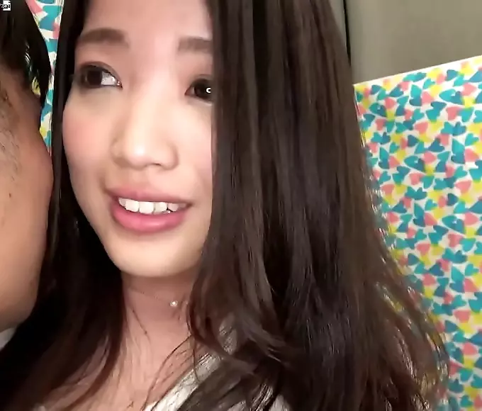 不卡 Japanese Temptation-Seductive Upskirt Blowjob on XL Cock